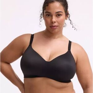 Torrid Wire-Free Lightly Lined Smooth Bra 44DD Black